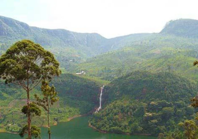 Kandy & Knuckles Mountain Range