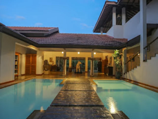 Villa Hundira
