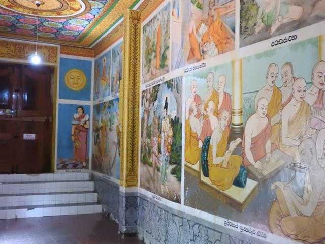 Dova ancient rock temple in Ella