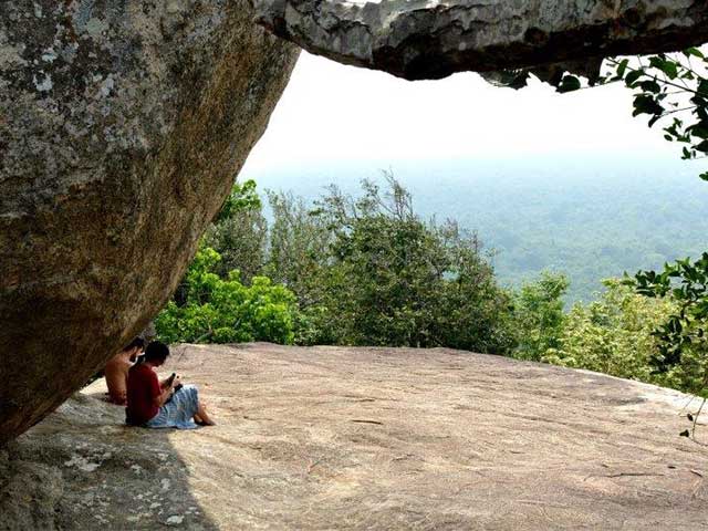 Pidurangala ancient Rock