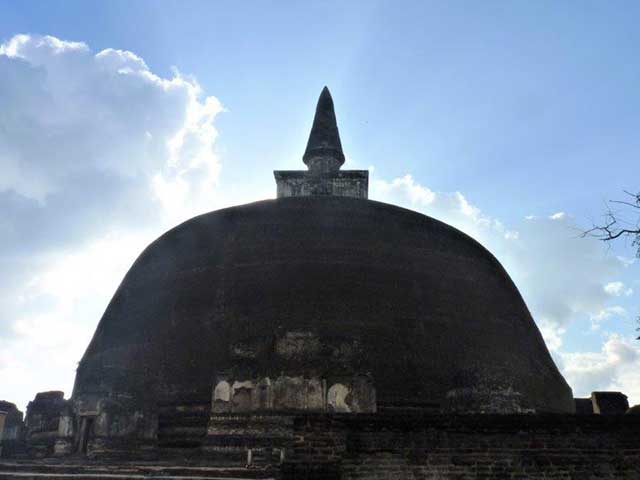 Polonnaruwa ancient city