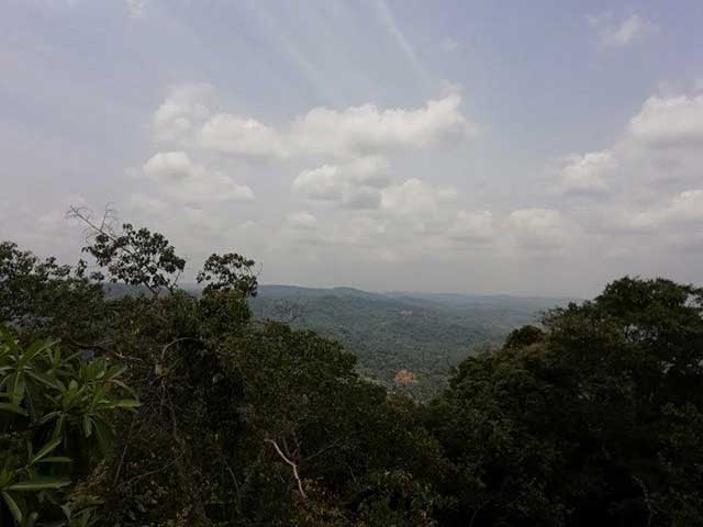 Saradiel's ancient Rock climb (Uthuwankanda)