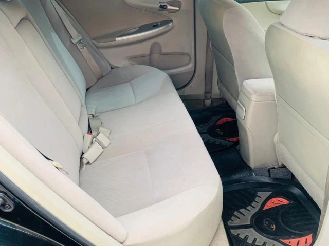 Toyota Corolla Altis