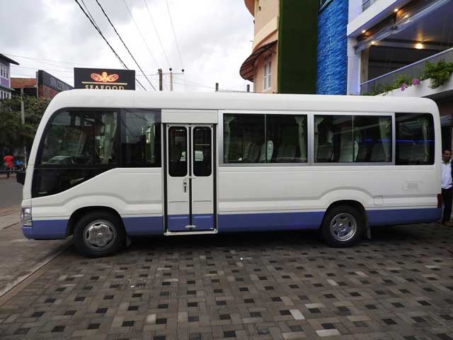Toyota Coaster (19 Seats)