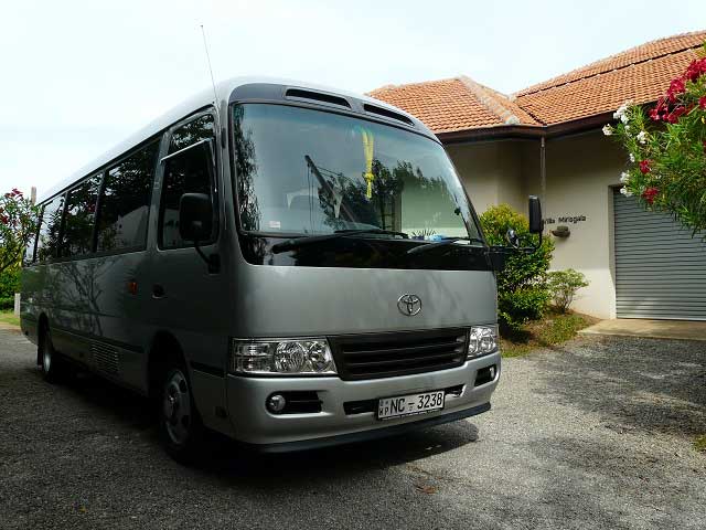 Toyota Coaster (29 Seats)