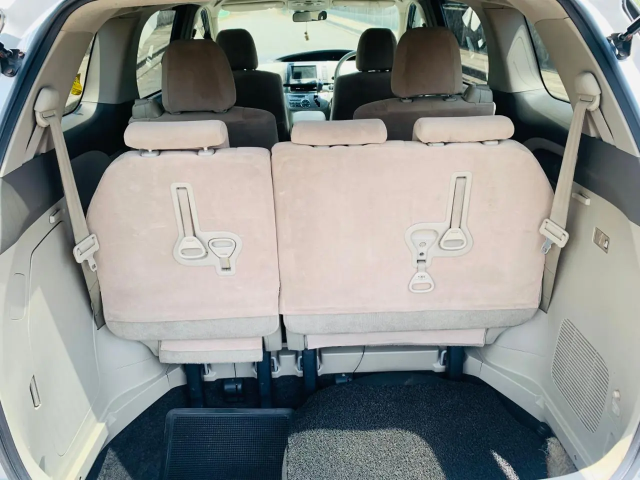 Toyota Estima Hybrid