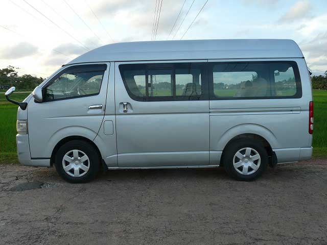 Toyota Hiace MPV