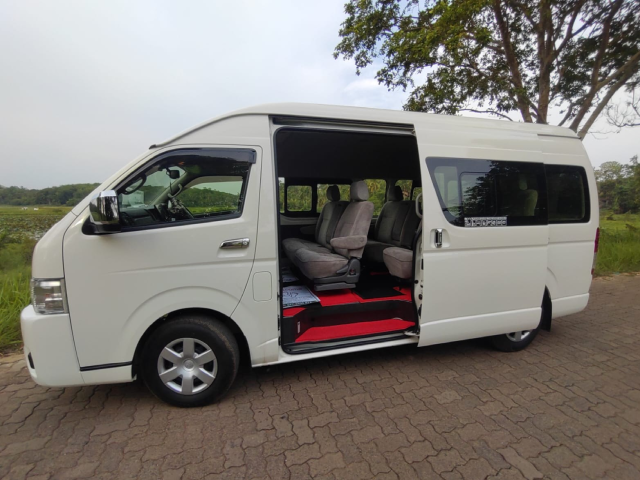 Toyota Hiace