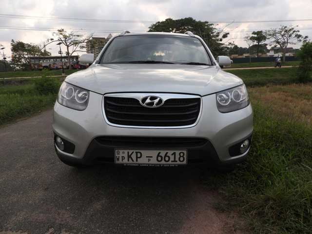 Hyundai Santa Fe Petrol